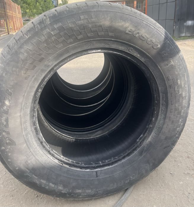 Продам шины на Тайота Прадо