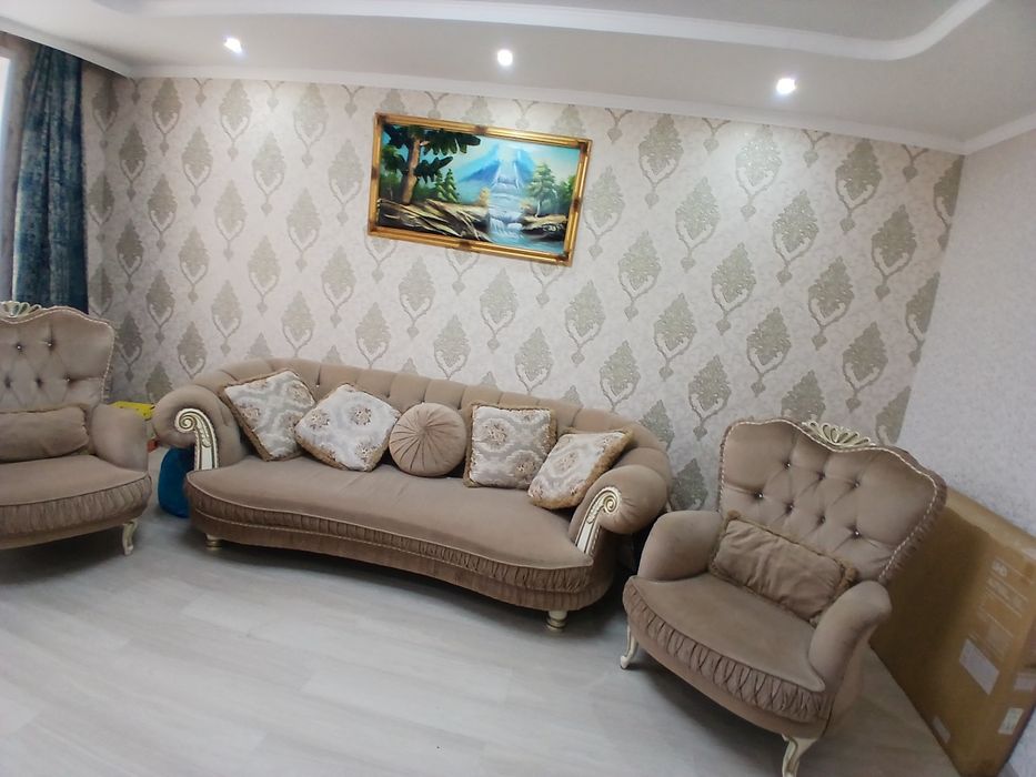 Мебель для гостиной, мягкий уголок