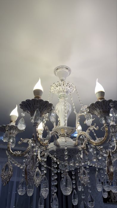 Продам красивые люстры