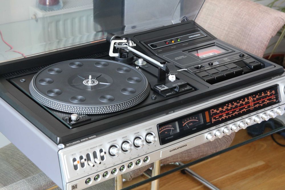Grundig RPC 300 cu pick-up Dual 1237G revizuit complet. Bucuresti ...