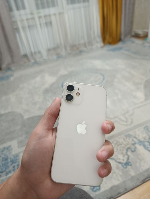 iPhone 12 mini/70% емкости