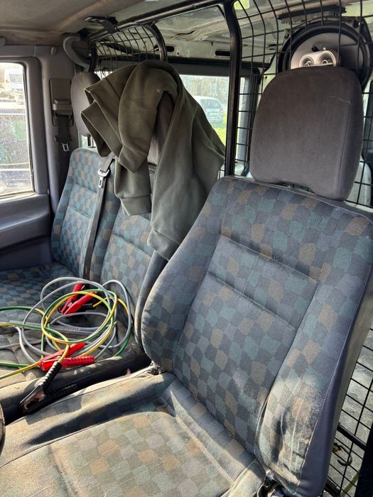 Vand mercedes vito 2002 2.2d sau la cerere mai mare se dezmembrează