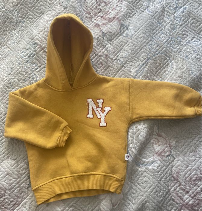 Продам детские вещи