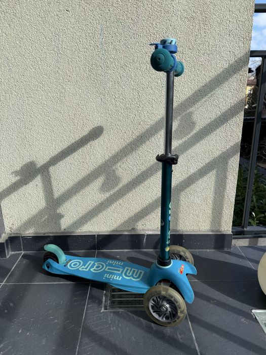Тротинетка Mini Micro Deluxe Flux LED + звънец micro