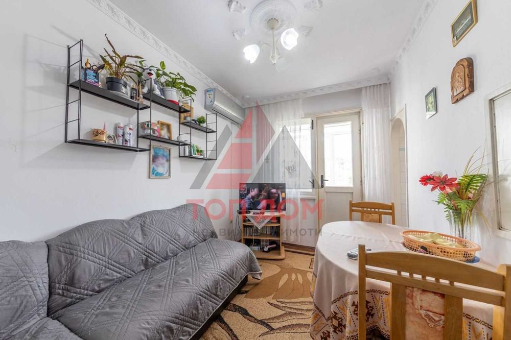 Продава се Тристаен апартамент в Варна, Възраждане 2 - 92 кв.м за 1685 €/кв.м - Снимка #4