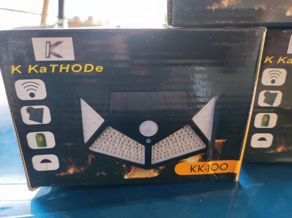 Set 3 lampi solare cu senzor miscare 100led