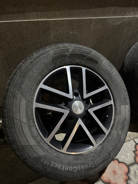 Шины-диски полный комплект