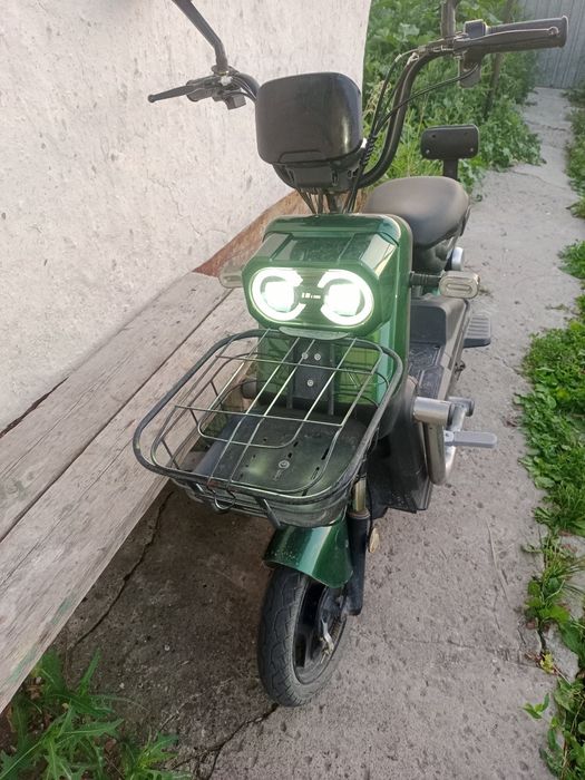 Продам электроскутер Ibike.