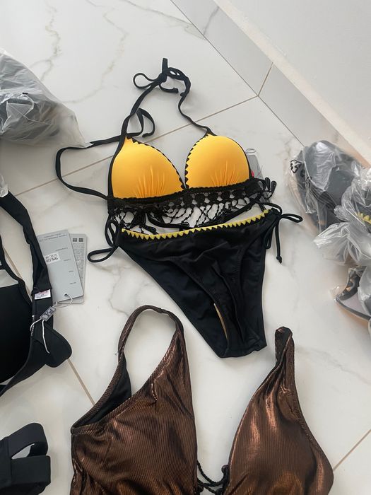 30 buc Costume de baie diferite modele, diferite mărimi