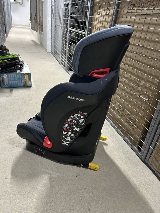 Scaun auto copii isofix Maxi Cosi Titan