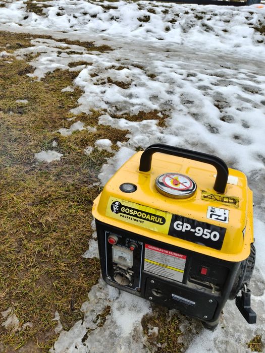 Generator electric benzina, 900W