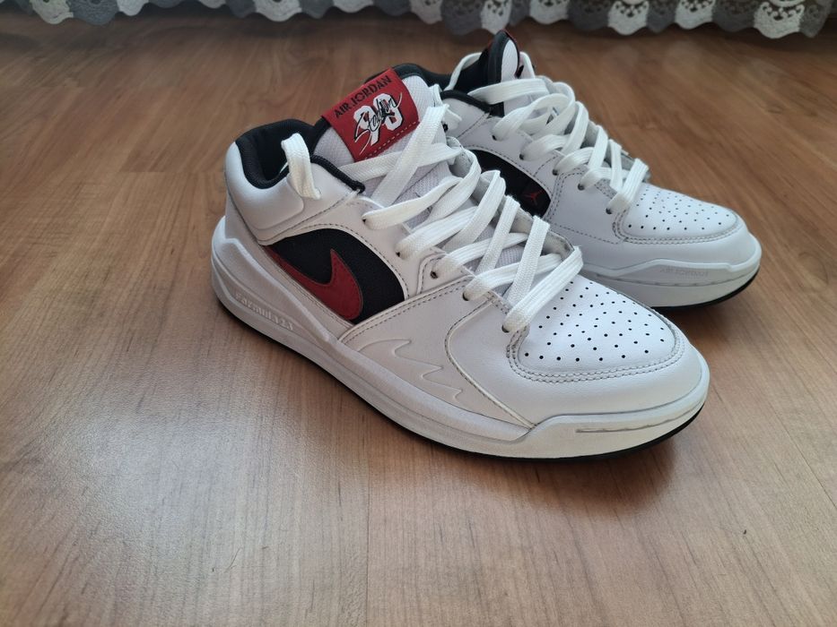 NIKE Спортни обувки Jordan Stadium 90