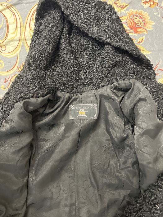 Продается каракуловая шуба