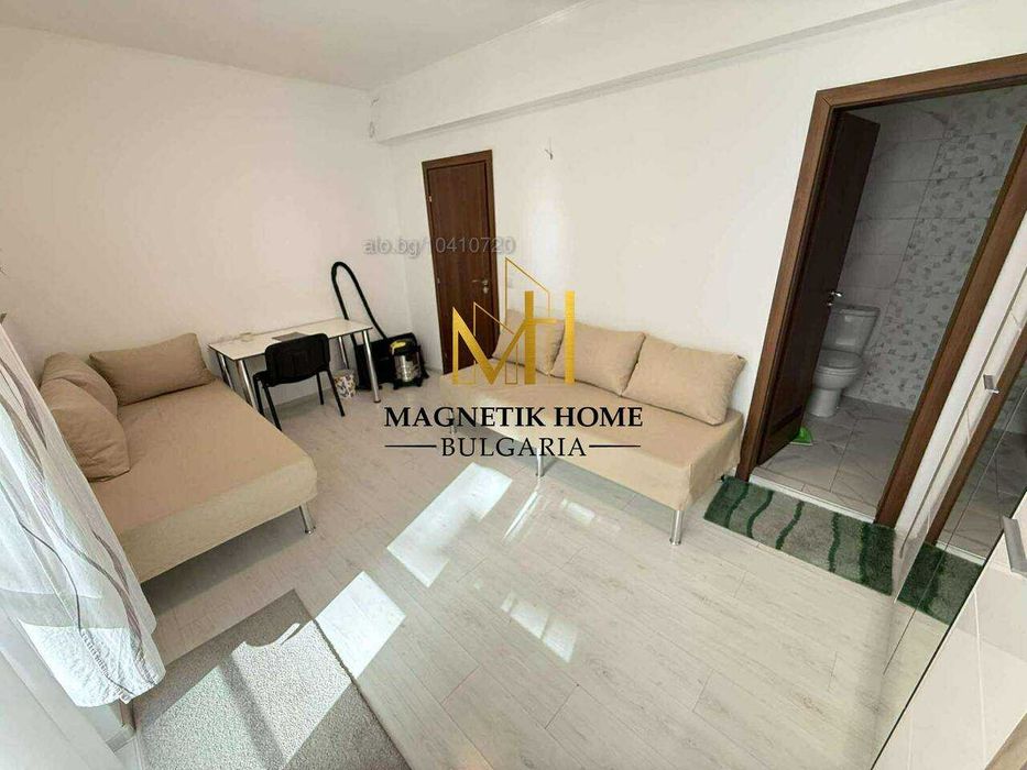 Дава се под наем Тристаен апартамент в Бургас, Център - 95 кв.м за 765 € - Снимка #11