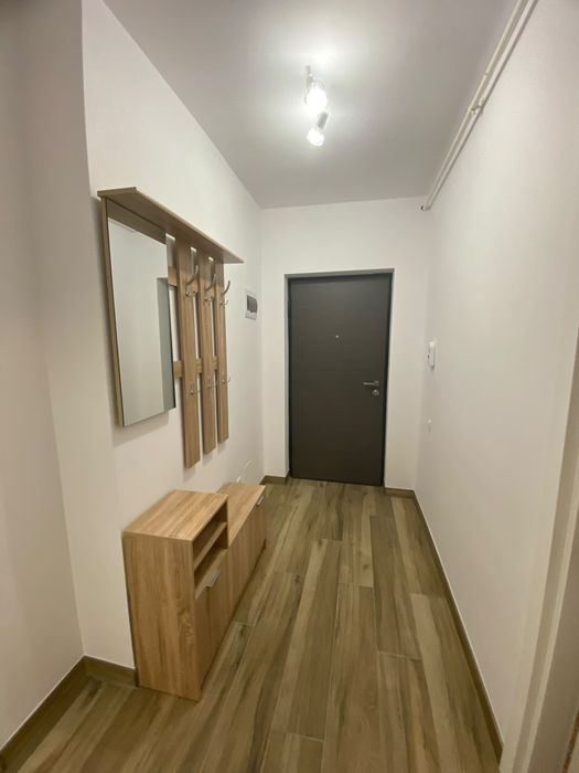 Inchiriez apartament 2 camere. Zona  Kogalniceanu Sibiu.