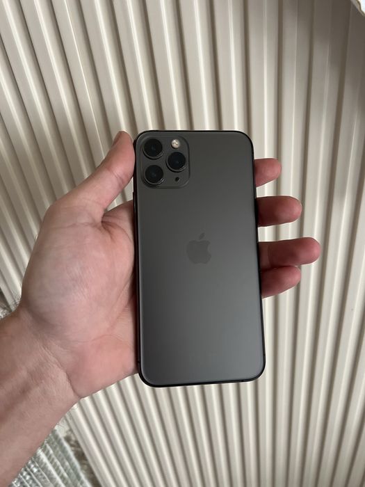 Продам IPhone 11 pro 64gb