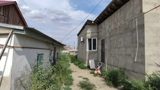 Дом с участком и времянка