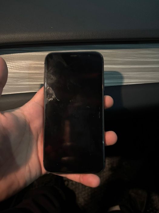 айфон 11 срочноо