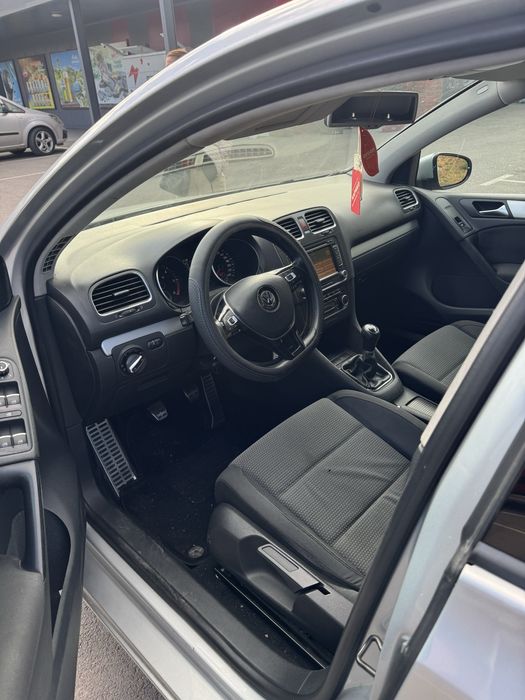 VW Golf 6 • 2.0 TDI • 140 к.с. • Всичко обслужено