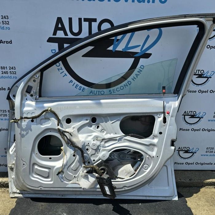 Portiera usa argintie Z157 dreapta fata Opel Signum