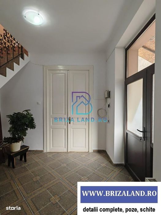 Calarasi, Hala Traian, casa stradal, Sp+P+E, sup. 207mp, teren 156mp