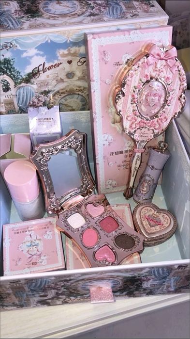 Бокс Flower Knows