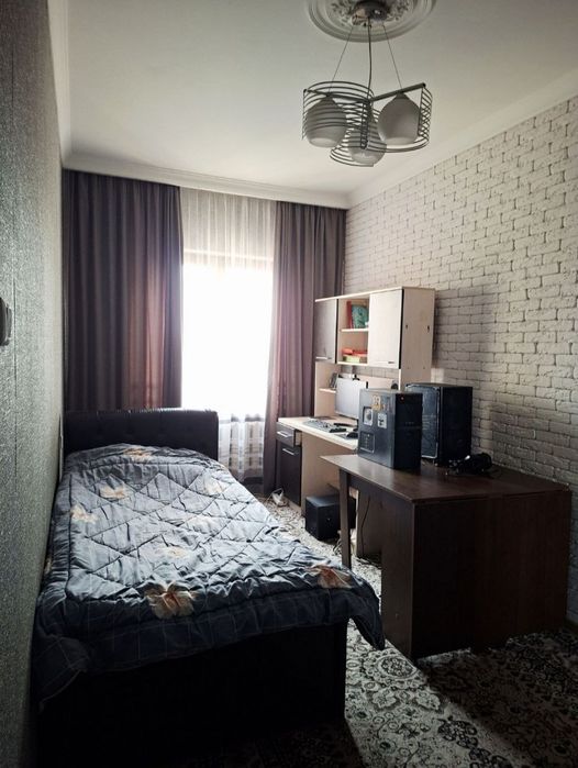 Продаётся на Карасу-1 3ком