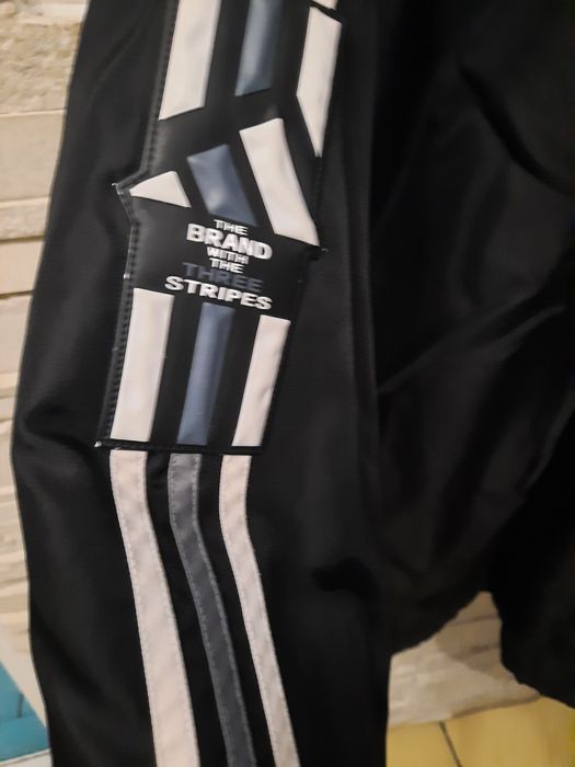 Jacheta originala Adidas L, XL, Jachete de fas gros si subtire, L/ XL