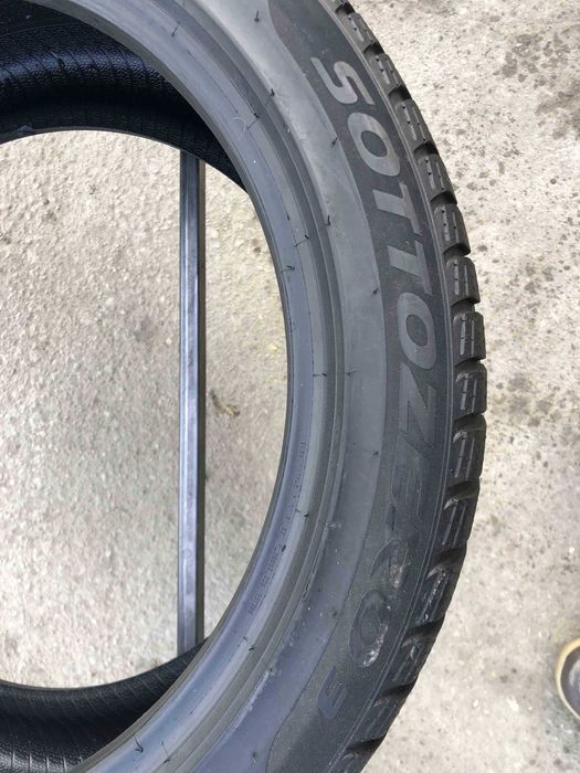 SET 2 Anvelope Iarna 235/45 R19 PIRELLI Sottozero 3