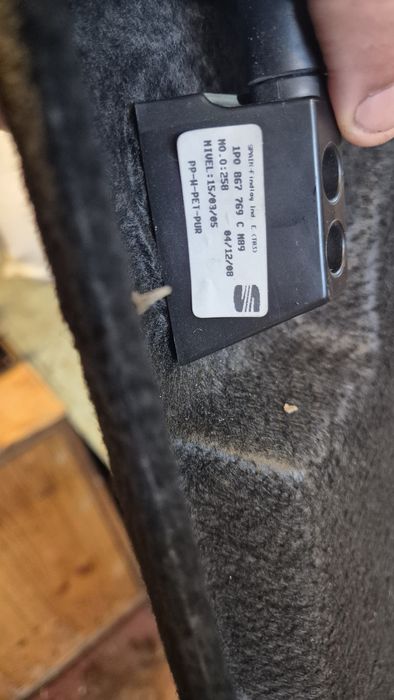 Оригинална кора за багажник за Сеат Леон 1P 2009- 2013г