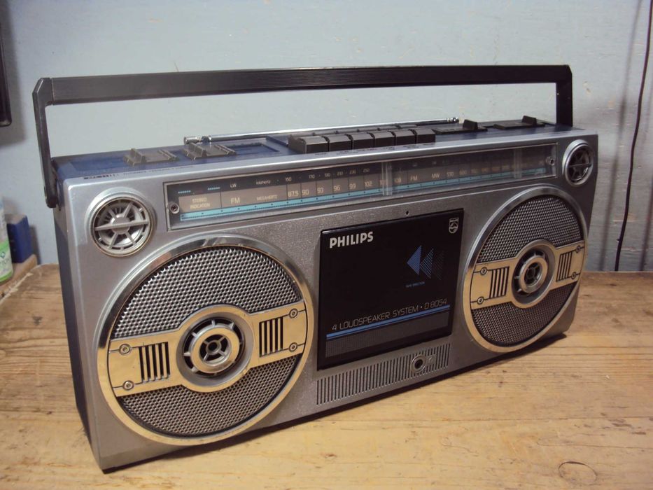 radio casetofon PHILIPS D8054,functional