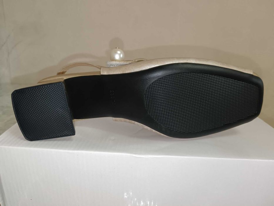 Basanoshka, yengil va juda qulay, sifatiga gap yo'q