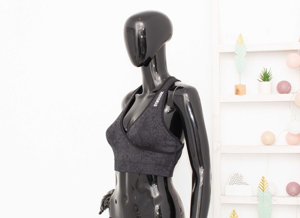 Gymshark оригинален дамски топ сив камофлаж спортен сутиен бюстие S