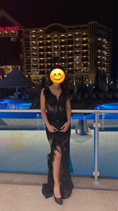 Абитуриентска бална рокля