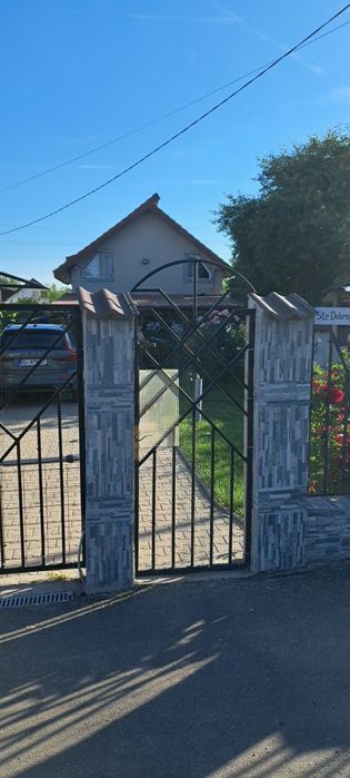 Vând casa în Craiova