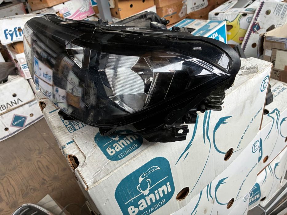 Ляв фар VW T-Cross. Т-Крос. Оригинален.