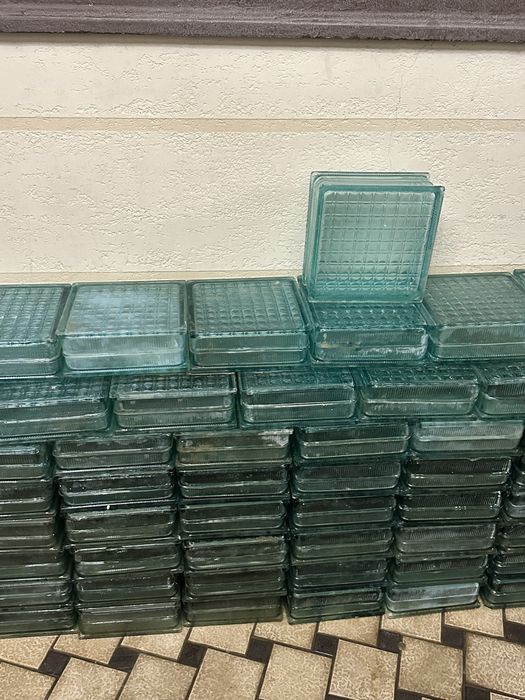 Стеклоблоки 24×24×9 | Б/У | Отличное состояние
