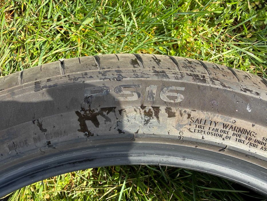 Нови гуми 235/45 R19 – свалени от нов автомобил DOT 2025