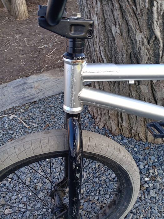 Продам трюковый велосипед