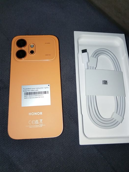 Vand Honor 600 la cutie