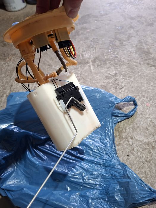 Pompa motorina (rezervor) seat audi vw skoda.