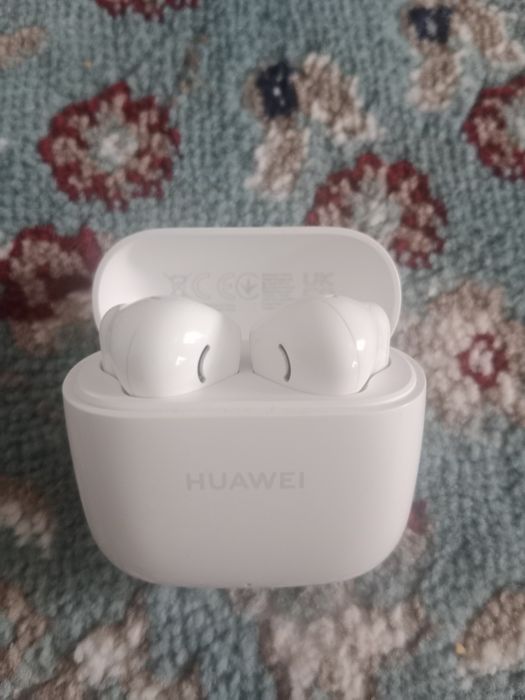 Наушник HUAWEI. Новый