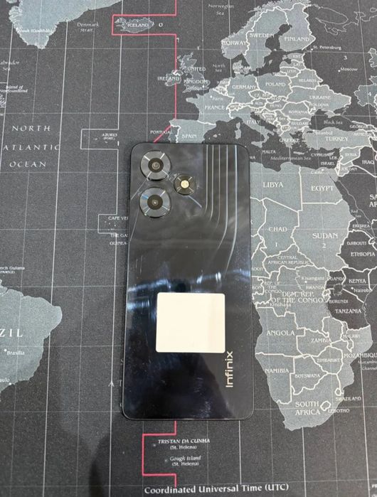 Infinix Hot 30 256/8