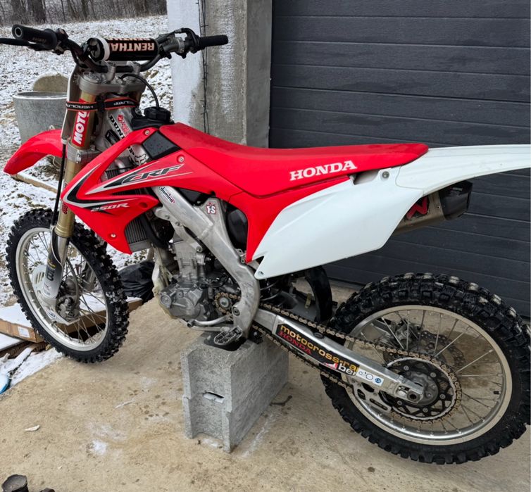 Honda CRF 250R 2013 – stare foarte bună – 2.900 €