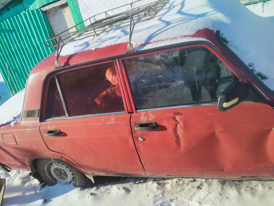 Продам ВАЗ 2107 на разбор