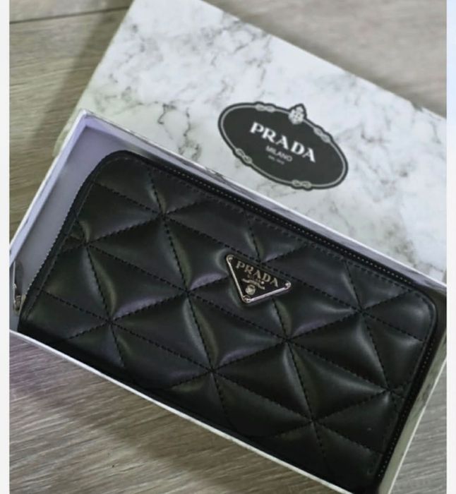 Vând ghiozdan și portofel