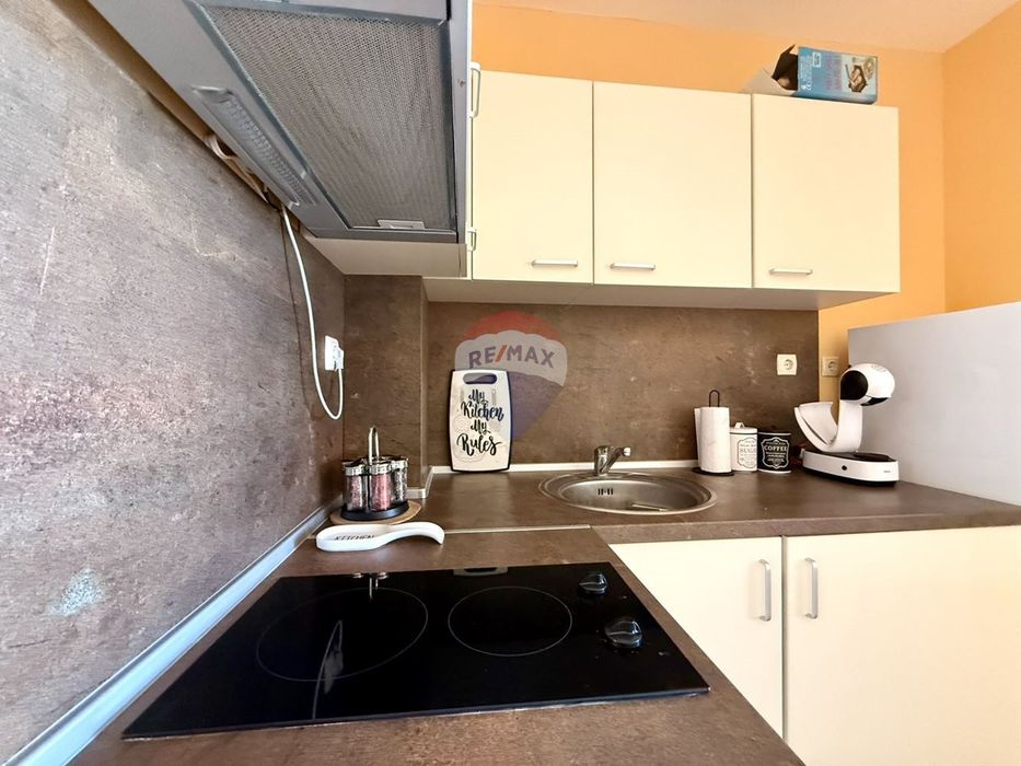 Продава се Двустаен апартамент в Балчик - 5774 кв.м за 6 €/кв.м - Снимка #12