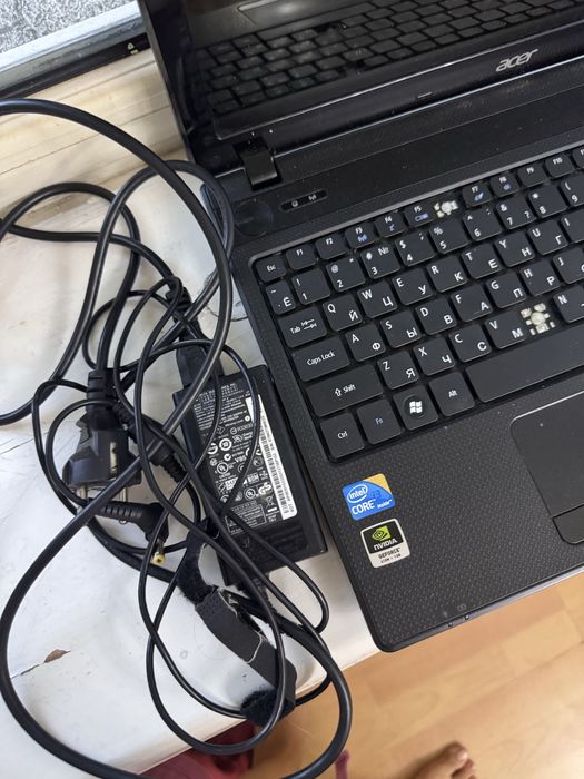 Ноутбук Acer б/у.