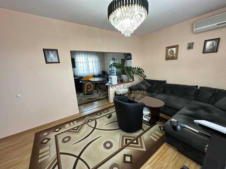Продава се Тристаен апартамент в Пловдив, Тракия - 92 кв.м за 1684 €/кв.м - Снимка #1