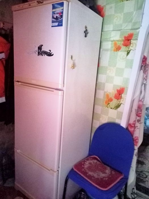 Продам холодильник
